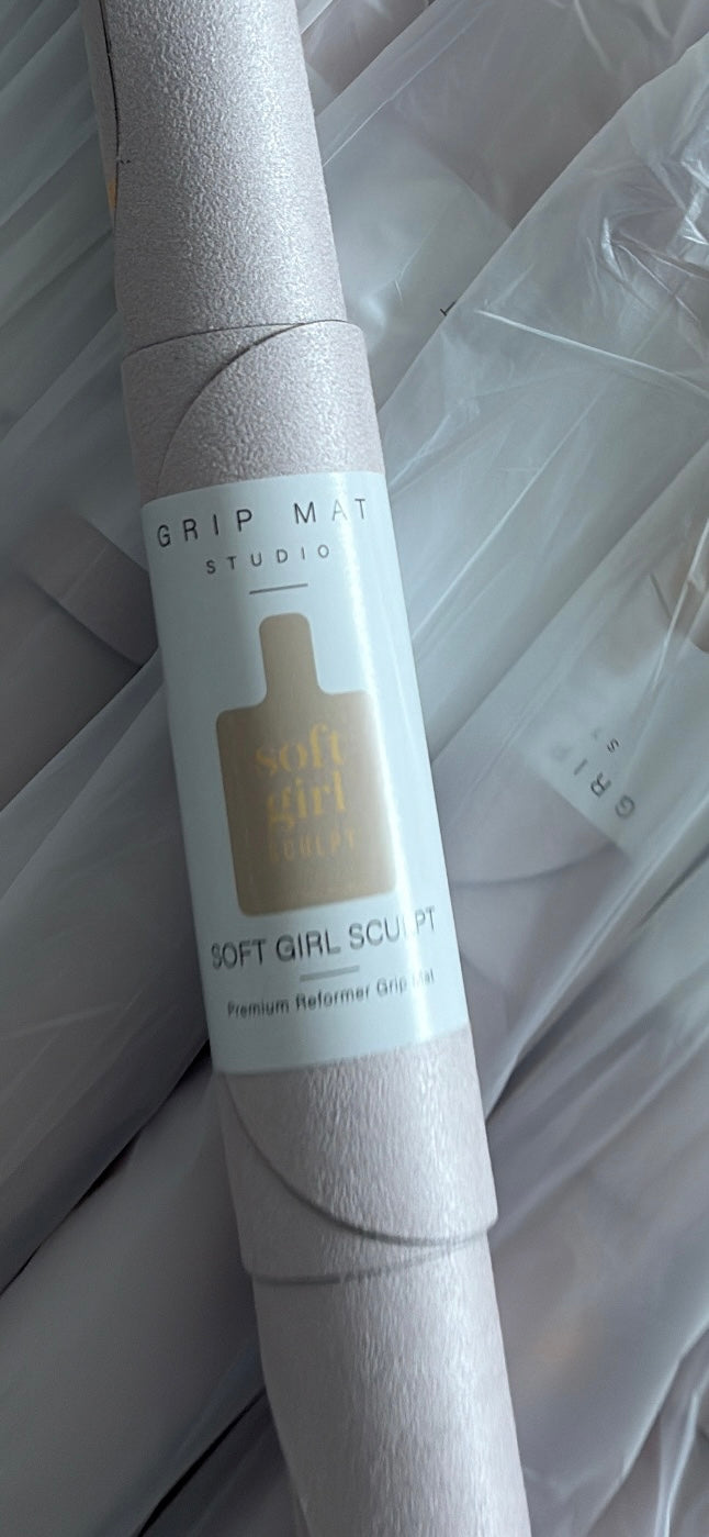 Soft Girl Sculpt Pilates Reformer Grip Mat